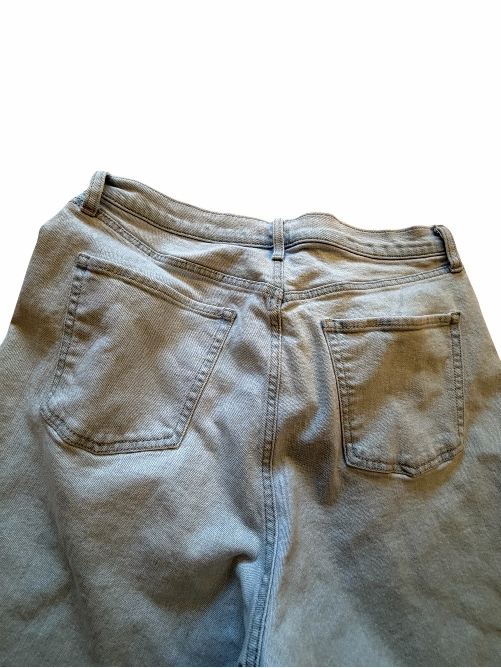 Old Navy Distressed Light Wash/Button Fly/High Waisted-Size 16 - Picture 3 of 10